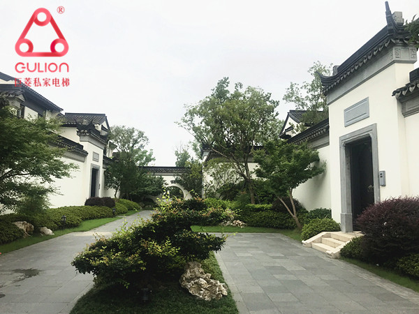 4層小尺寸家用電梯價(jià)格一般是多少錢？